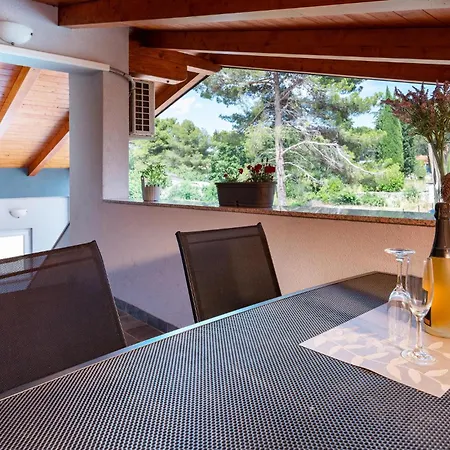 Amazing In With Outdoor Swimming Pool * Peroj